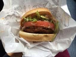 モスバーガー 半田店