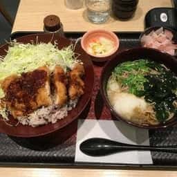 大戸屋ごはん処 イオンタウン名西店