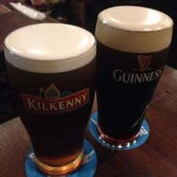 IRISH PUB KENNY's