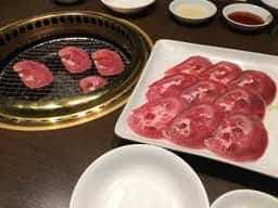 ワンカルビ 春日店