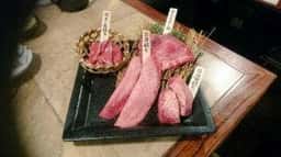 厳選和牛 犇屋 寝屋川店