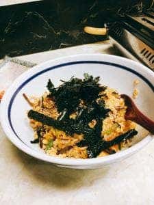 光