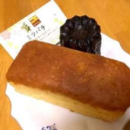 ケーキ＆パン ミツバチ