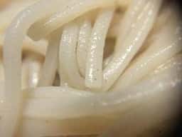 おびなた そばであい館 直売店