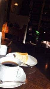 Book Cafe Den