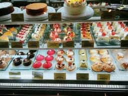 Sweets & Café Dragée
