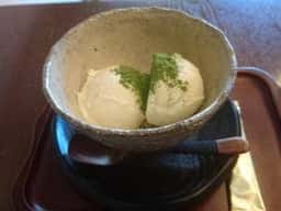 茶房らく寿