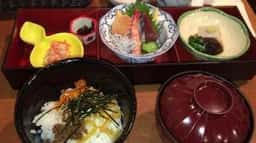 ちらし寿司のちらしや