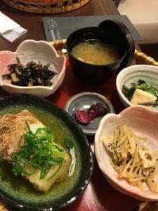 ご飯ととろろ とろ麦 リバーウォーク北九州店