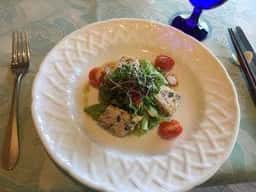 食と絵本の空間 La Reine Alice