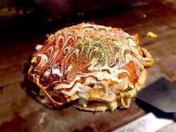 ハチマル