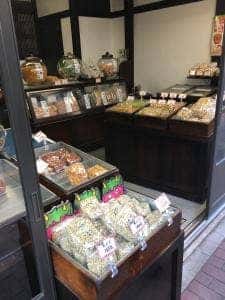 石井いり豆店