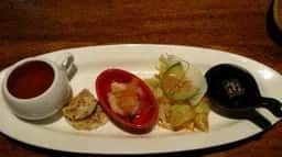 くいしん房 菜もん