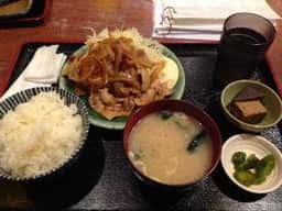 ひだり馬でん助 高円寺店