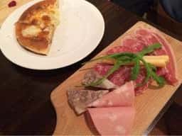 ナチュラルチーズ専門店 フロマジュリーミュウ