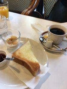 カフェド・ヤマザキ