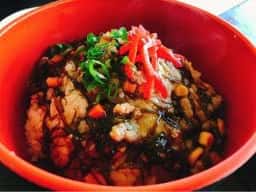 都屋の港いゆの店