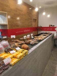 パンとお菓子の店 toi toi toi