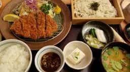 とんかつかつ饗