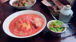 隣の洋食屋さん ブラボーパパ