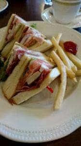 ロイヤルホスト 藤沢本町店