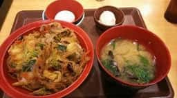 すき家 165号久居IC店