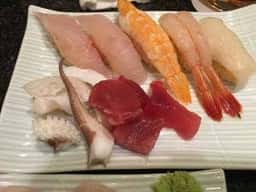 寿司バー ロイズ ルネッサンスリゾートオキナワ