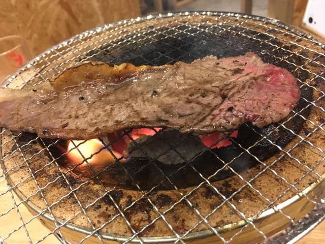 炭火焼肉 ホルモン稲毛横丁 - サブ画像2