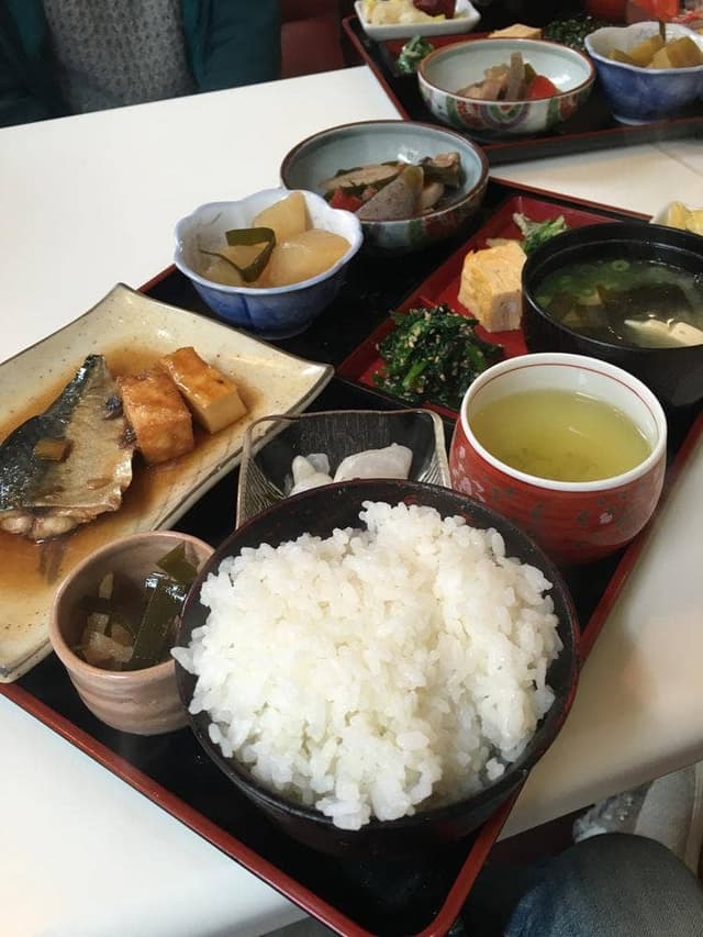 食事・喫茶エイト - サブ画像2