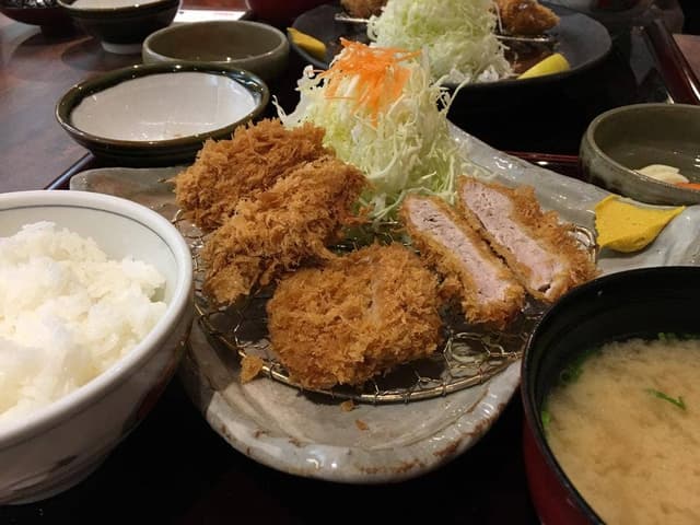 こだわりとんかつ とん膳 旭店 - サブ画像1
