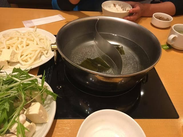 旬菜しゃぶ重 イオンモール大和郡山 - サブ画像1