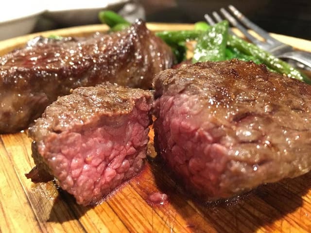 炭火やきとワインIZAKAYA シャルボン - サブ画像3