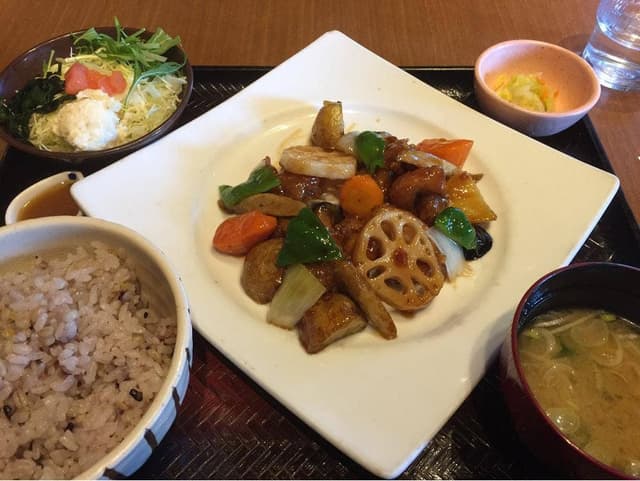 大戸屋ごはん処 鈴鹿店 - サブ画像2