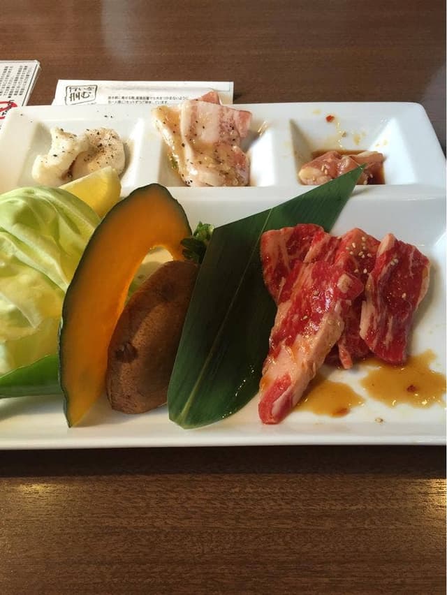 焼肉じゃんじゃか 坂店 - サブ画像3