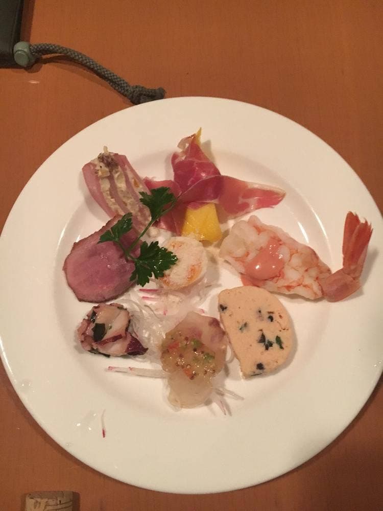 ツォーネ
