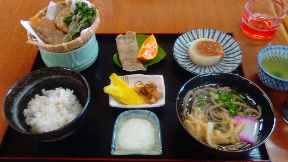 三頭そば処 竹酔日 みま地区産直市 太陽マーケット