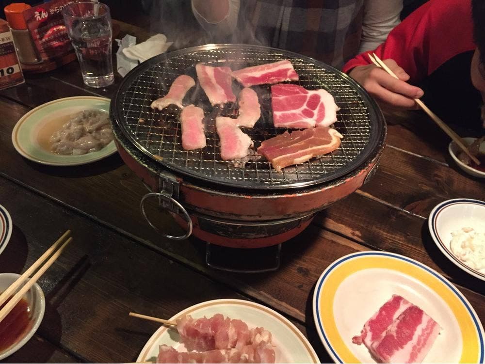 炭火焼肉味わい放題 えん
