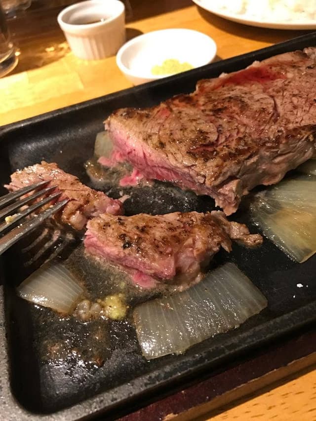 ステーキハウスアオヤマ - サブ画像3