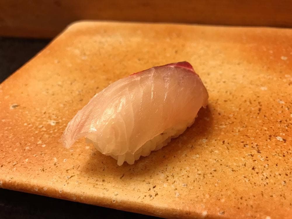 花鮨