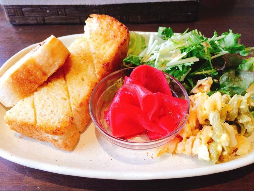 Cafe Bar 月のいえ