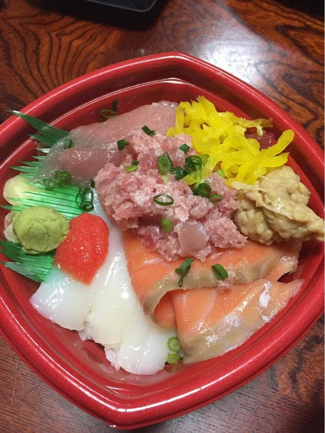 魚吉 丼丸 与野本町店 - サブ画像2