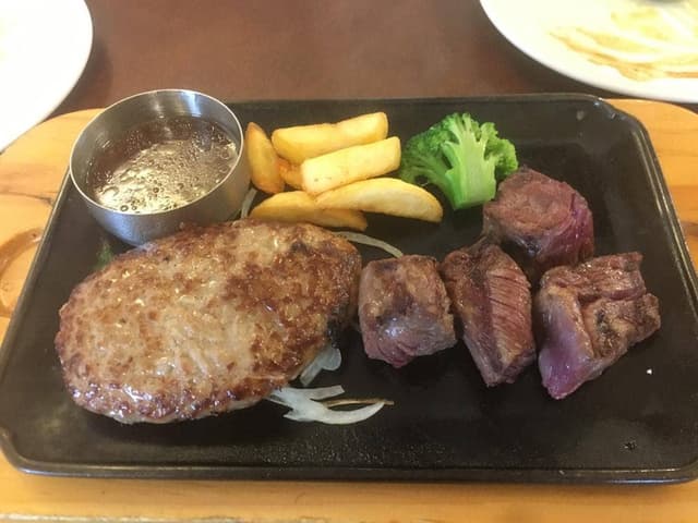 ビッグボーイ 八戸の里店 - サブ画像1