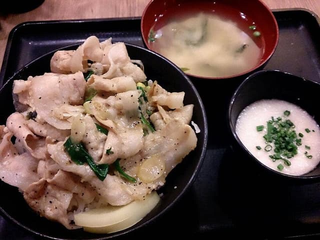 伝説のすた丼屋 千葉富士見店 - サブ画像2
