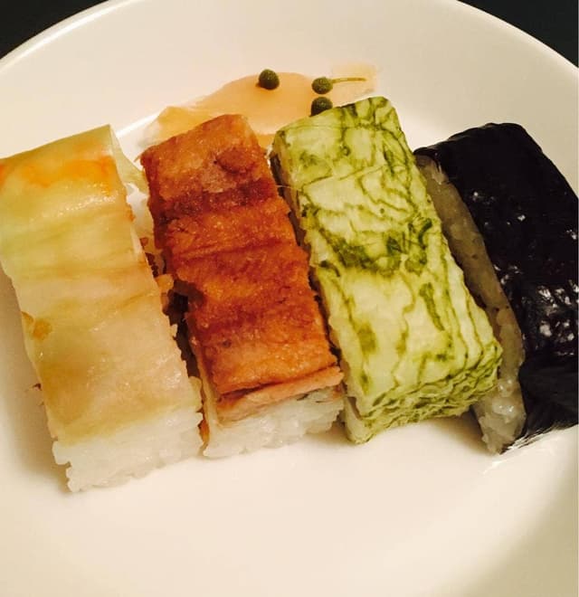 小鯛雀鮨 すし萬 紀ノ國屋インターナショナル店 - サブ画像1