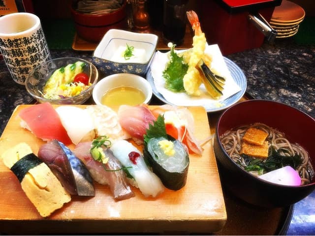 金沢でかねた寿司長浜店 - サブ画像1