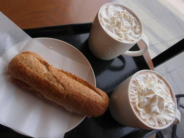スターバックス コーヒー 富士吉田店 - サブ画像3