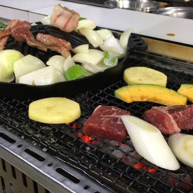 炭火焼倶楽部 - サブ画像2