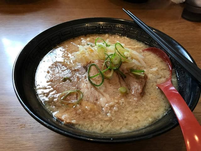 ごぞうらぁめん 鶴市店 - サブ画像3
