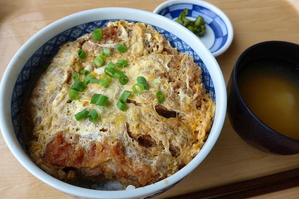 すわっこランド