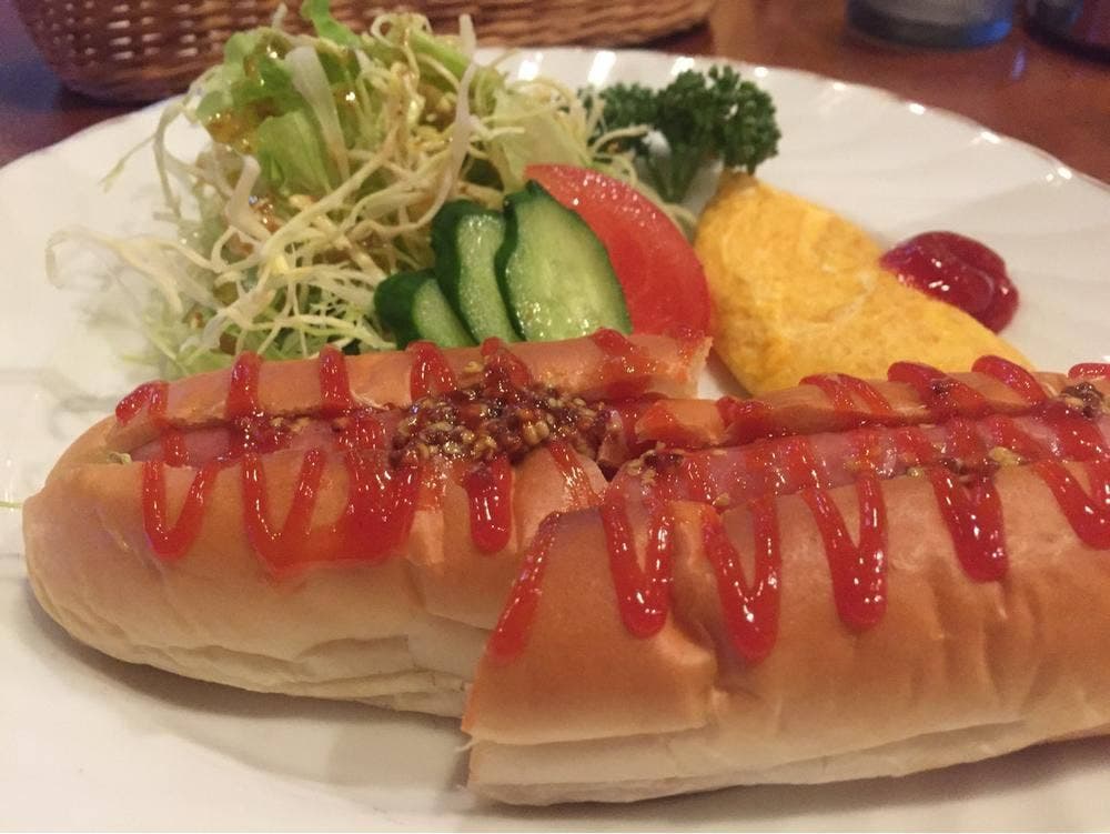 カフェ アルザ
